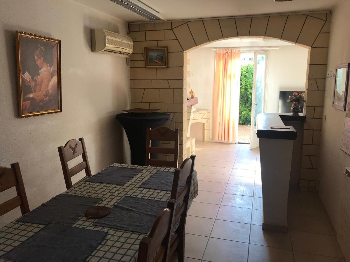 Bora Vila Béziers Exterior foto